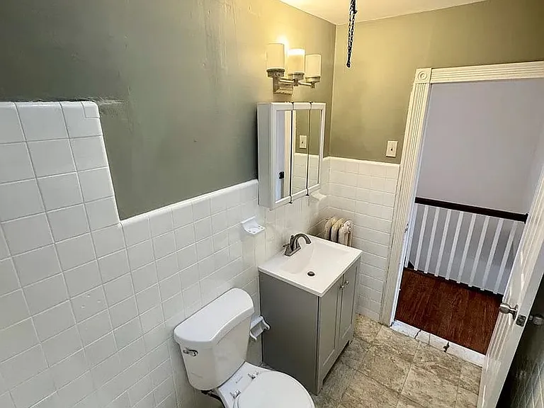 7111 Greenwood Ave — Photo 15