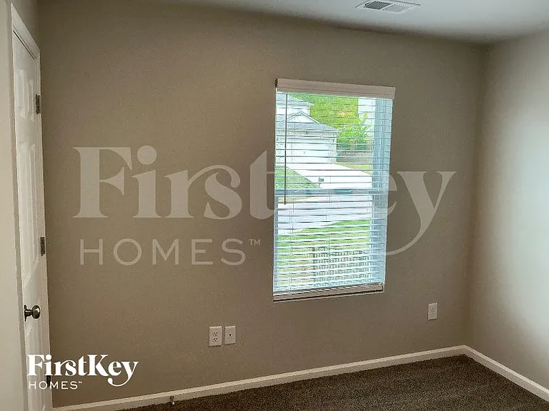 8653 Mohring Pl — Photo 9