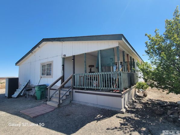 3060 E 2nd St, Silver Springs, NV 89429