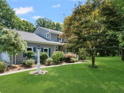 12 Fesser Ave, Bristol, RI, 02809