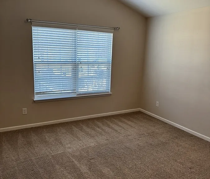 230 Mount Olivet Dr — Photo 11