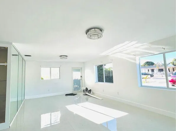 (undisclosed Address), Hialeah, FL 33013