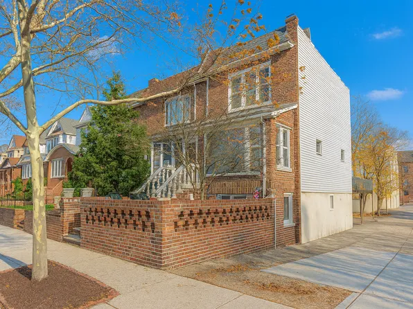 1075 77th Street image 1 of 32