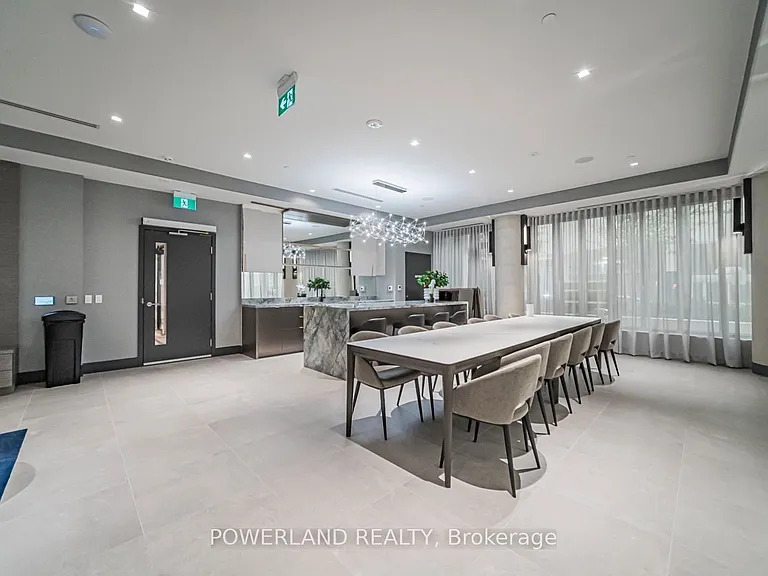 5858 Yonge St #2423 — Photo 9