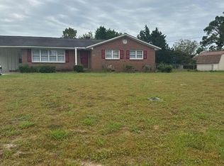 6105 Ormskirk Dr, Fayetteville, NC 28304