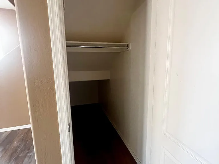 879 E Stottler Dr — Photo 18