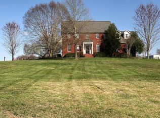 389 Gibson Ln, Benton, KY 42025