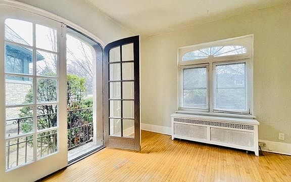 4th image of 11059 S Hoyne Ave APT 1