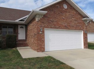 715 E Watermill Cir, Ozark, MO 65721