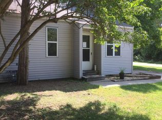 1902 E Perkins Rd APT A, Urbana, IL 61802