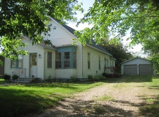 508 3rd Ave NE, Hillsboro, ND 58045