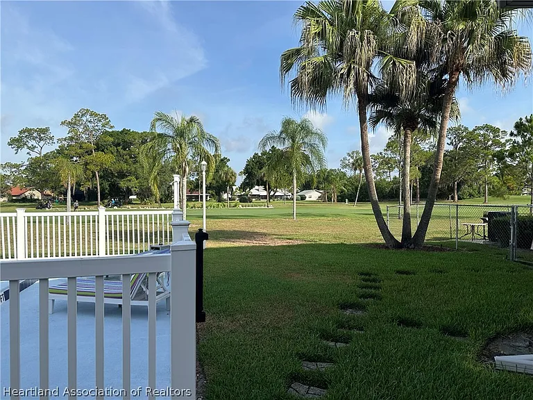 5738 Matanzas Dr — Photo 13