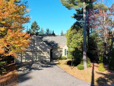 16 Clover Lane, New London, NH, 03257
