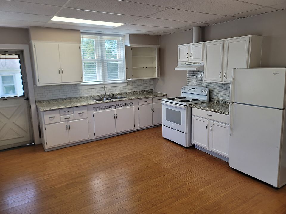 Large Kitchen