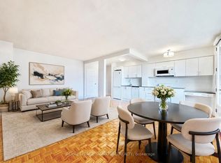 276 Saint George St #809, Toronto, ON M5R 2P6