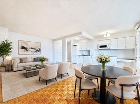 276 Saint George St