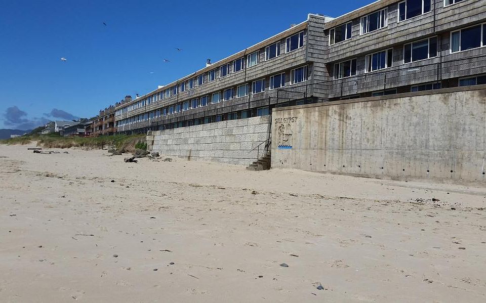 1st image of 145 NW Inlet Ave #117
