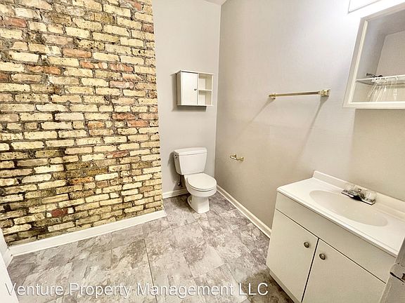4th image of 1718-34 E Lafayette Pl #11321292