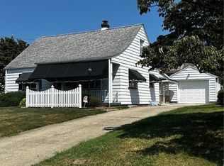 719 Tamplin St, Sharon, PA 16146