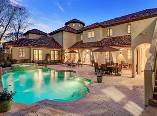 838 Ashland St, Houston, TX 77007