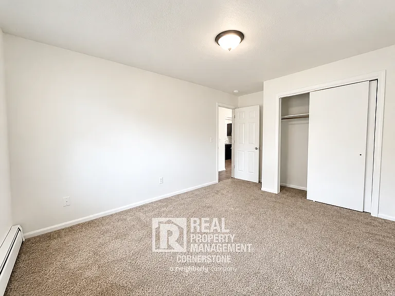 5723 E G Ave #4 — Photo 10