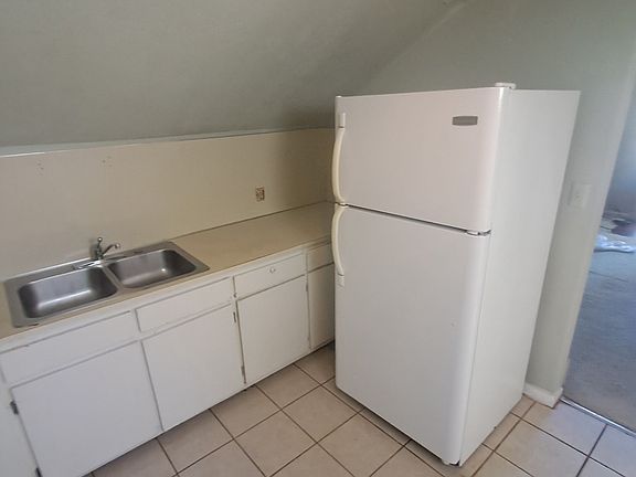 4th image of 1509 Warm Springs Rd #B