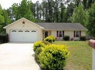 102 Birch Ct, Kingsland, GA 31548