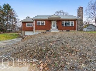 228 Carter Ave, Newburgh, NY 12550