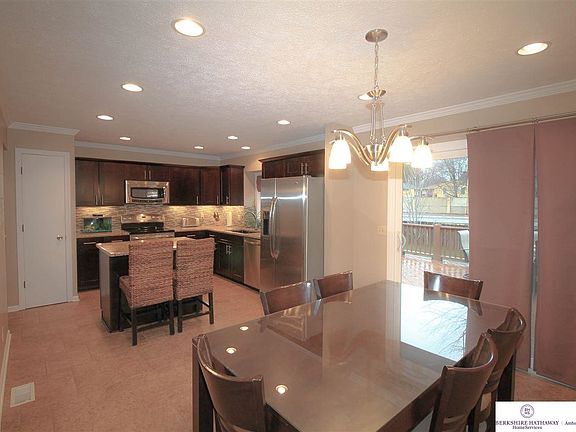 GREAT OPEN CONCEPT WITH THIS REMODEL.
