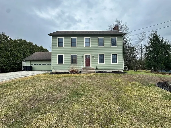 10 Elmwood Drive, Rutland City, VT 05701