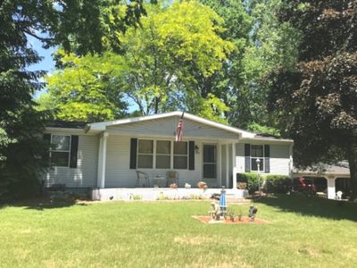 990 N Meadow Ln, Brooklyn, MI, 49230
