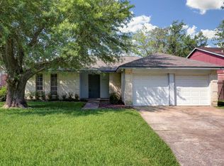 16426 Tibet Rd, Friendswood, TX 77546