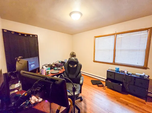 913 High St, Madison, WI 53715