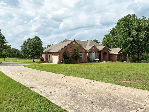 4th image of 4722 Sandy Oak Ln