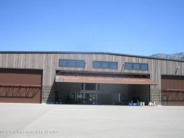 209 S Refuge Pkwy #23, Alpine, WY 83128
