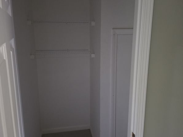 104 McFalls Rd APT 2