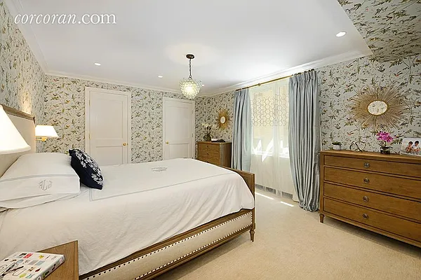 Sold by Corcoran | media 7