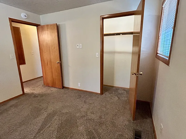 6416 E Evergreen Blvd — Photo 18