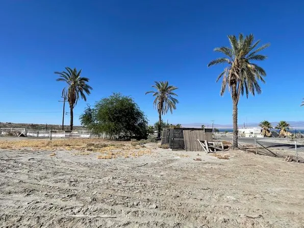 3877 Tamarisk Dr, Thermal, CA 92274