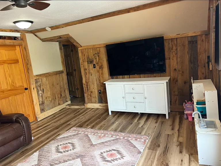 2740 SE Ketchem Rd — Photo 9