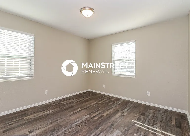 106 Fannin Dr — Photo 12