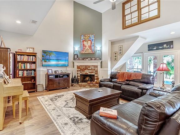 3rd image of 1629 Cuttysark Cv