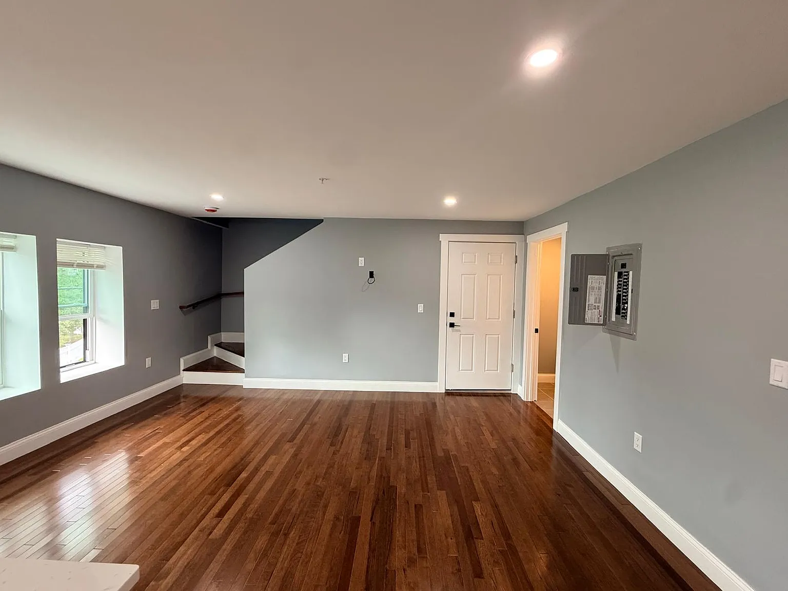 4 Neponset Street - 6 — Photo 3