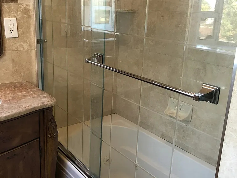 507 E Cypress St — Photo 14