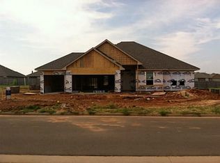 11228 NW 105th St, Yukon, OK 73099