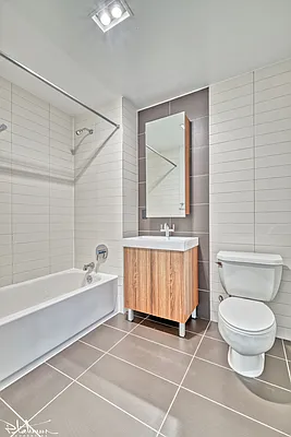 Rented by Platinum Properties | media 44