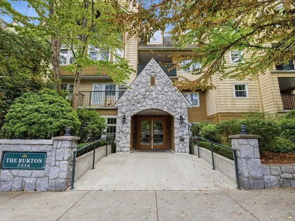 5556 14th Ave #105, Delta, BC V4M 4E7