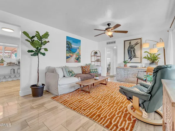 413 W CARON Street W, Phoenix, AZ 85021