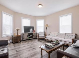 62 Raymond St #2, Worcester, MA 01607