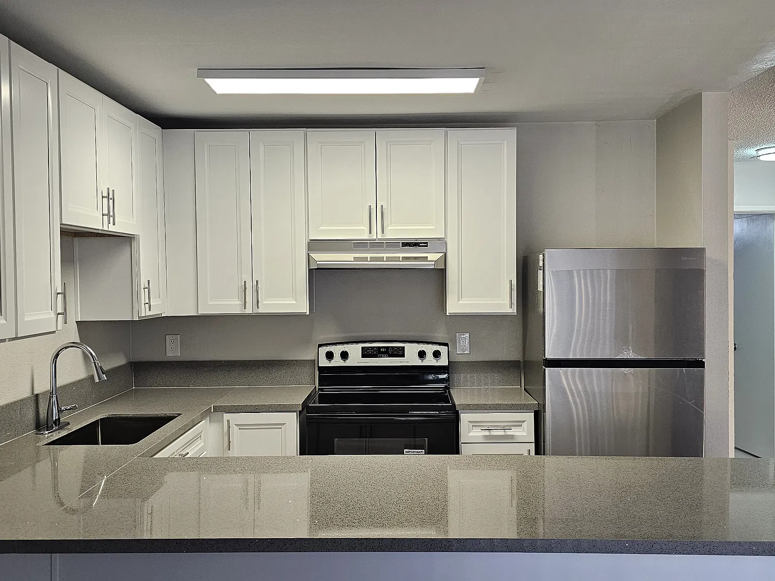 2 bed, 750 sqft, $2,495 — Photo 3